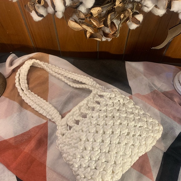Crocheted purse off white coastal granny style - Picture 3 of 3